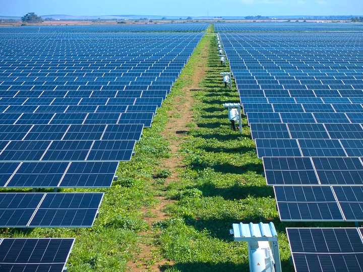 Solar park contributes to our sustainable future Solar park contributes to our sustainable future